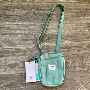 HERSCHEL SUPPLY COMPANY Cruz Crossbody Bag in Blue Oil